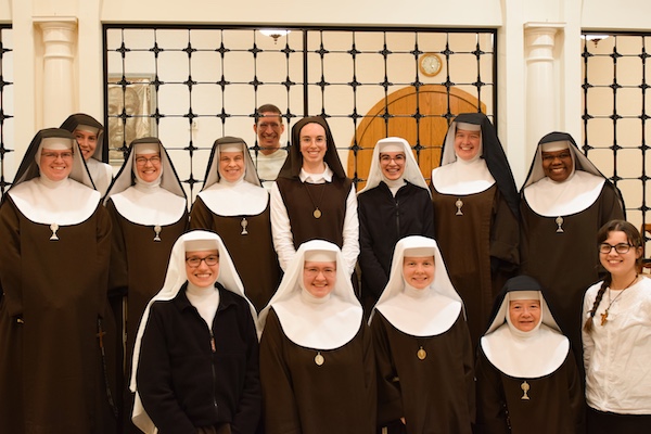 Nuns with Fr. Ignatius John Sweitzer in Parlor